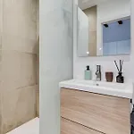 Luxury 1br Born Lägenhet